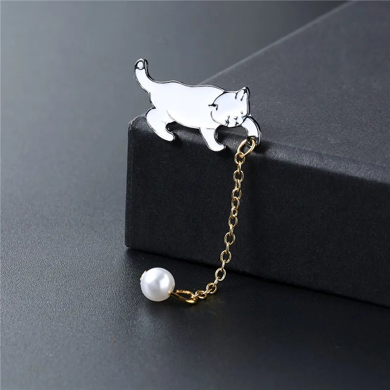Sweet Kitten Enamel Pin | Cute Cat Brooch