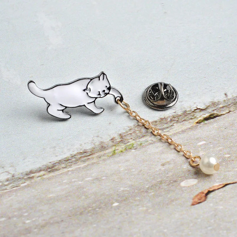 Sweet Kitten Enamel Pin | Cute Cat Brooch